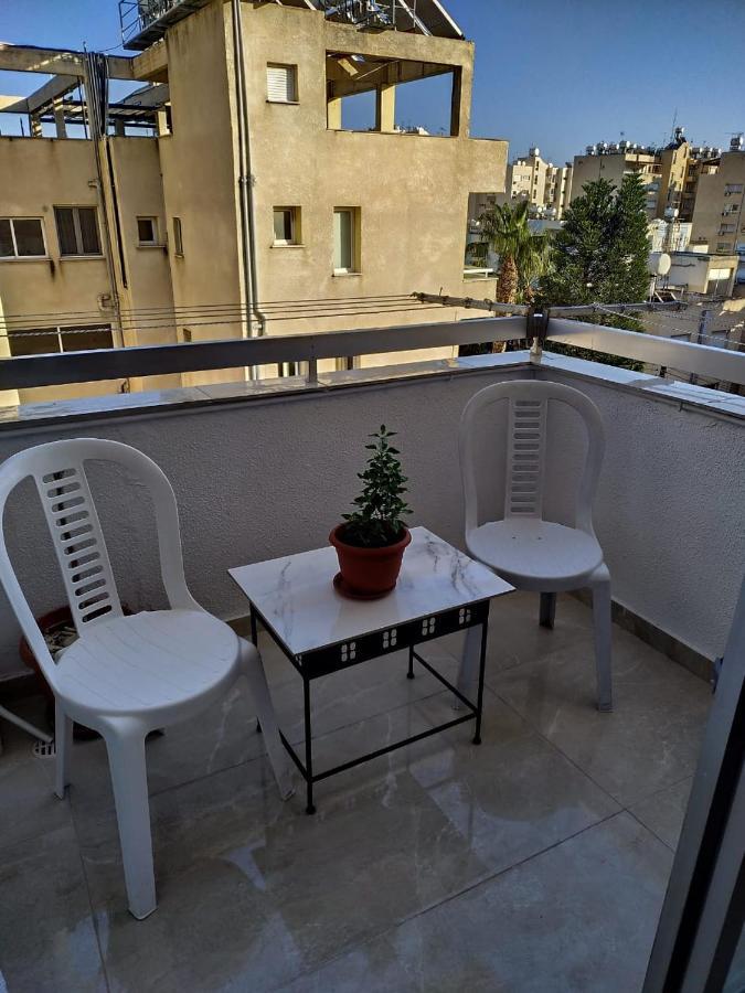 1 Bedroom Apartment Lárnaka Kültér fotó